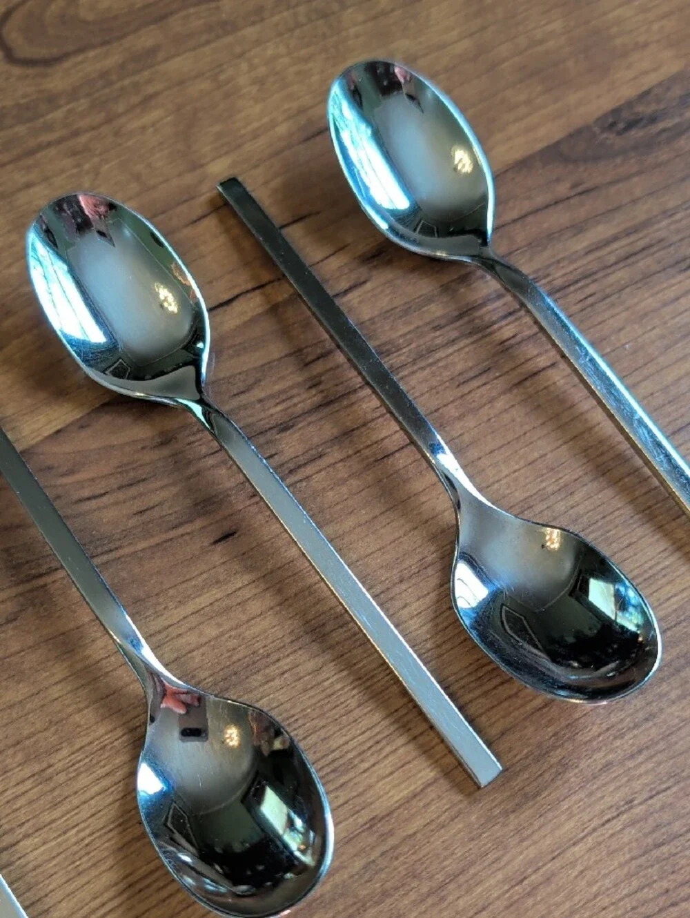 Villeroy &Boch New Wave Stainless Steel Dessert Spoons - (Set of 7)